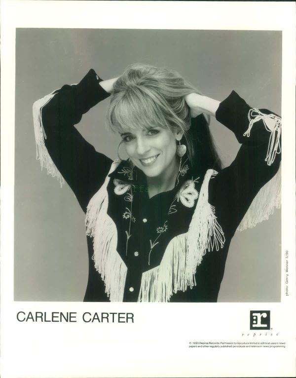 Press Photo: CARLENE CARTER 8x10 B&W 1990