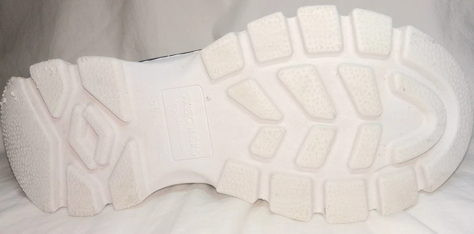 Zapatos SKECHERS X ROLLING STONE ROADIES 'SURGE' de caña alta 177967/BKRD CON TALLA 6 Foto 4 de 4