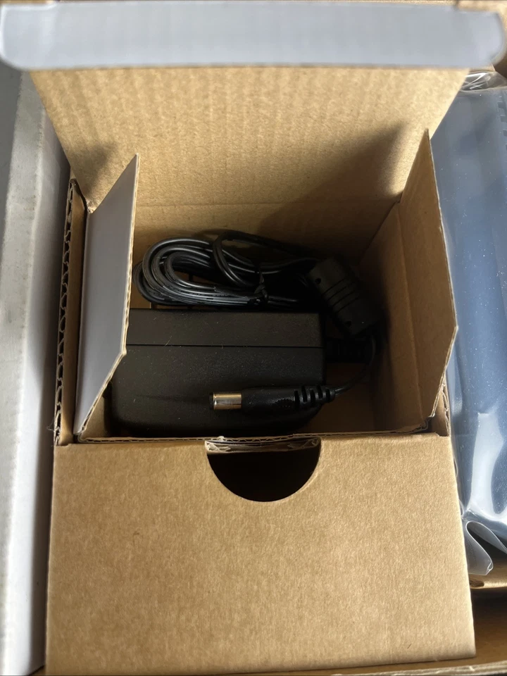 Ubee D3.0 Cable Modem DC030910 Docsis NIB - Image 4 of 4