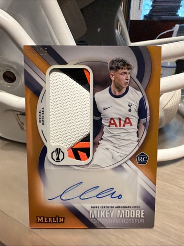 MIKEY MOORE - 2024-25 Topps Merlin UEFA MATCH BALL AUTO RC Orange /25