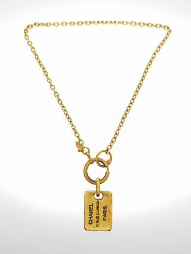 CHANEL Cambon Plate Pendant Necklace GLD With top from JAPAN CHANEL Cambon Plate Pendant Necklace GLD With top from JAPAN