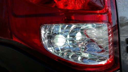 Sylvania ZEVO LED Light 3157C White 6000K Two Bulb Back Up Reverse Replace Fit - Picture 7 of 12