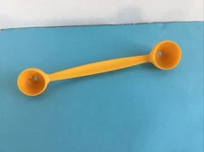 Yellow Tupperware Melon Baller Dual Sided 2 Sizes 1333-9 Scoop Gadget Kitchen