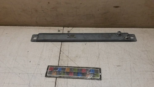 NOS Chromalox Strip Heater Element OT-1505 129795 1-1/2" x 15-1/4" 500W 120V