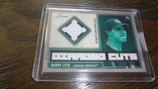 2003 FLAIR BARRY ZITO DIAMOND CUTS GAME USED BASEBALL CARD DC-BZ
