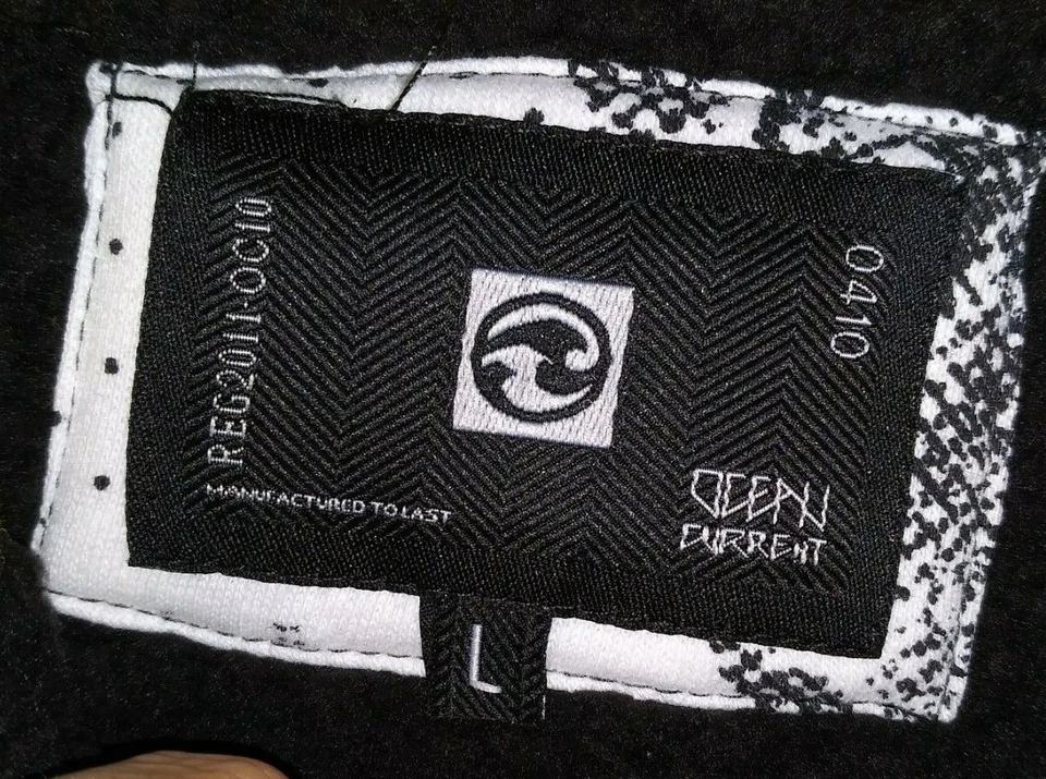 Abrigo chaqueta con capucha grande Ocean Current cremallera completa para mujer blanco y negro Foto 2 de 4