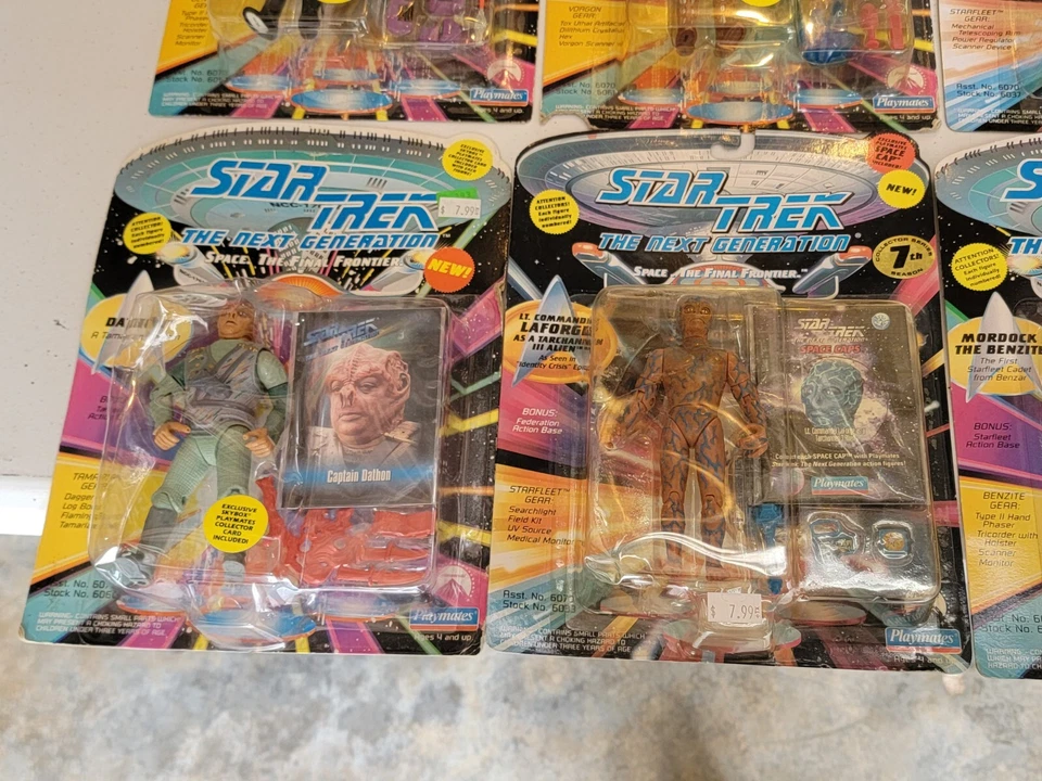 Lote 1993 Star Trek The Next Generation Figura de Acción Set Completo Sellado Sin usar, en caja Nuevo en paquete Foto 4 de 4