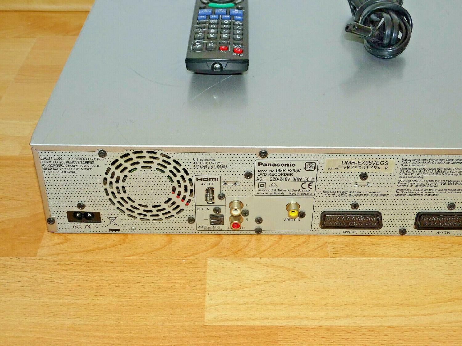 Panasonic DMREX95V Recorder VHS auf DVD kopieren 250GB HDD inkl.FB, 2J