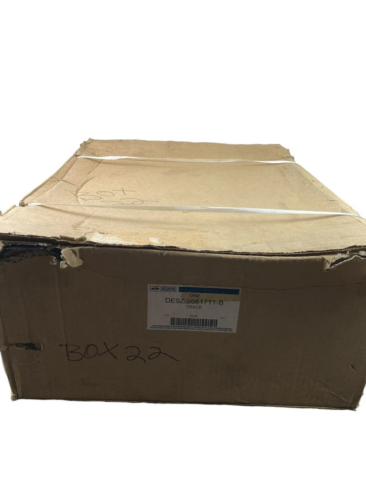 Asiento eléctrico delantero genuino Ford OEM 2010-2019 Lincoln MKT lado del conductor pista Foto 2 de 4