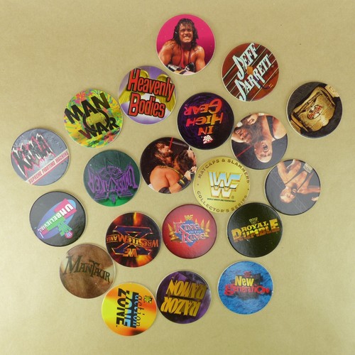 Lot of 20 Pogs WWF World Wrestling Federation from 1995 TitanSports MatCaps