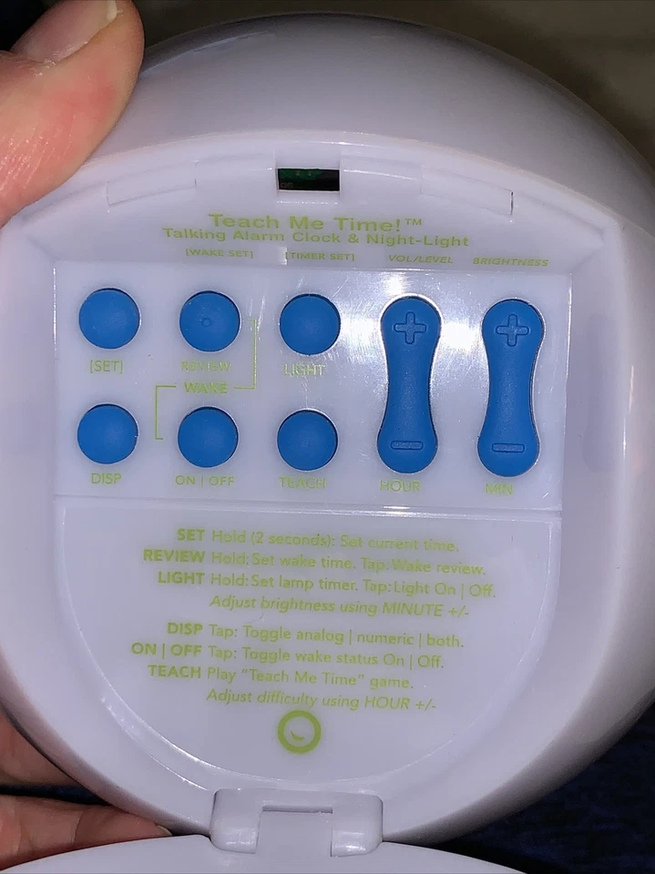 Onaroo Teach Me Time! Talking Alarm Clock And Nightlight - Image 2 of 3