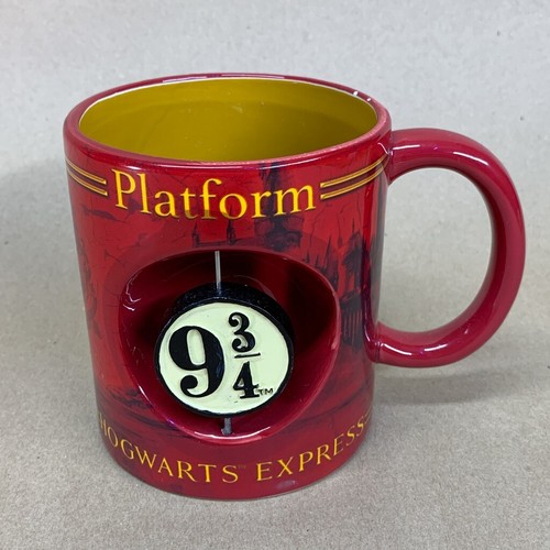 Harry Potter Hogwarts Express Train Platform 9 3/4 Spinner Coffee Mug/Cup - 22oz