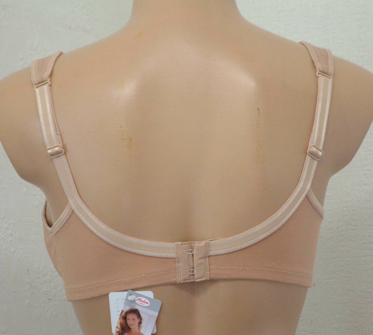 ANITA JANA AN 5427, NON-WIRED, FULL CUP, COTTON BRA, WHITE, BLACK ANITA JANA AN 5427, NON-WIRED, FULL CUP, COTTON BRA, WHITE, BLACK