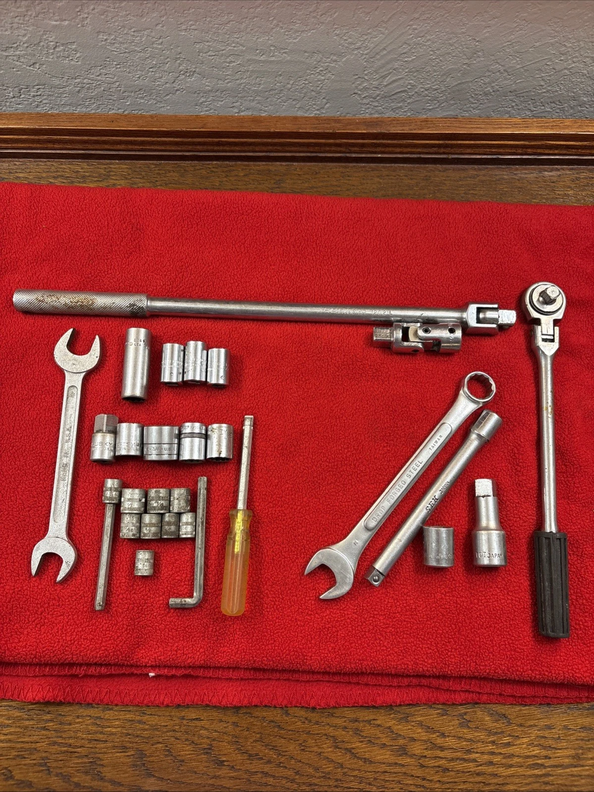 Vtg 28 Pc Tool Lot Wrenches, Sockets, Breaker Bar Mostly USA Some Taiwan Japan