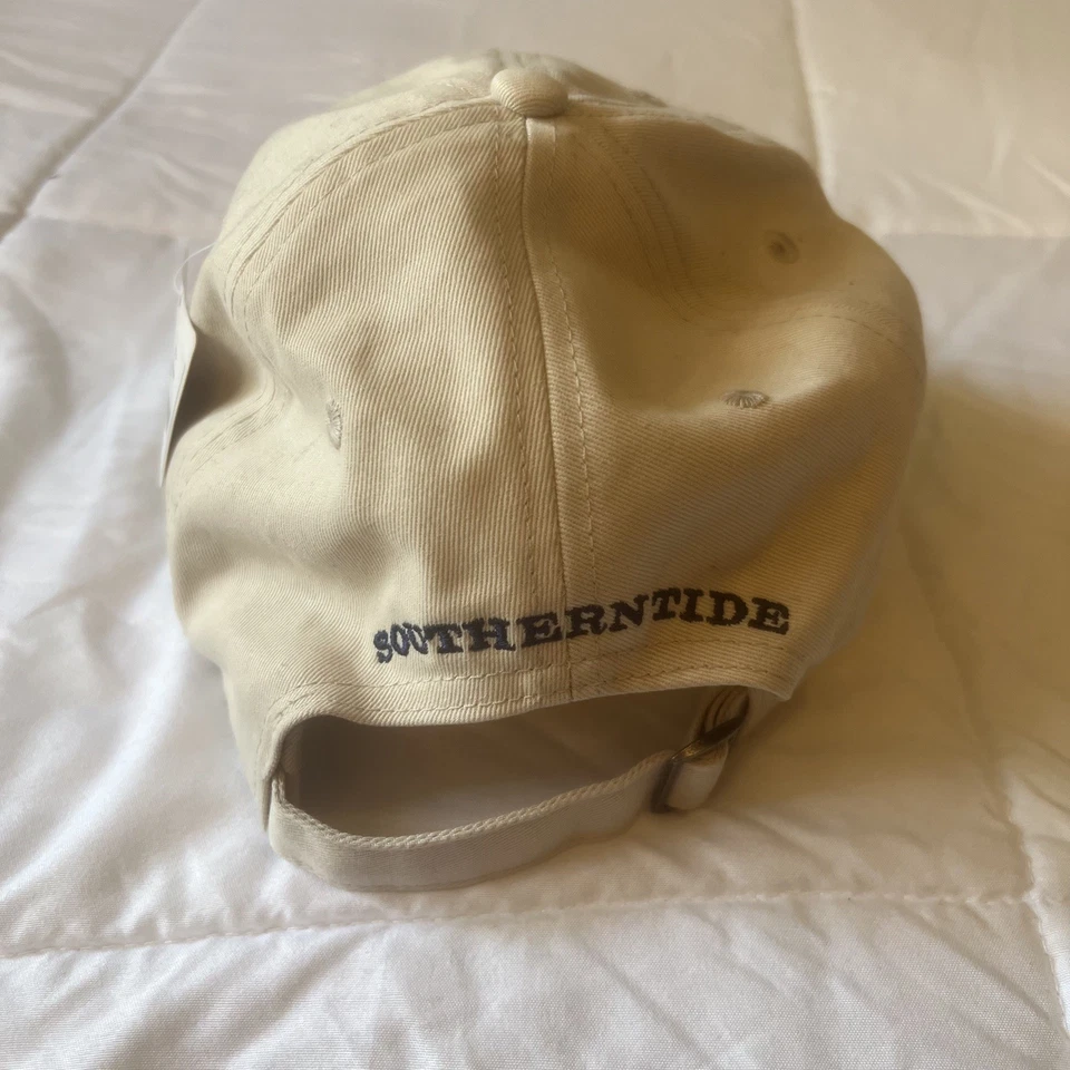 Parche con logotipo Southern Tide Skipjack gorra de béisbol piedra con etiquetas precio de venta sugerido por el fabricante 27,00 USD Foto 3 de 4