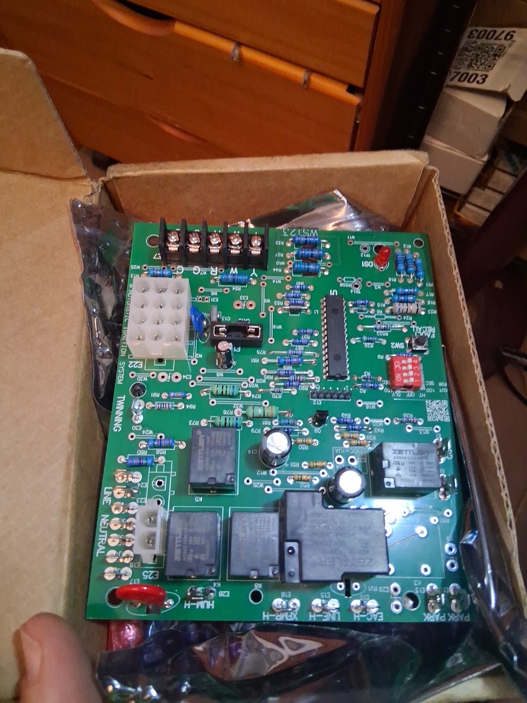 Picture 1 of 3