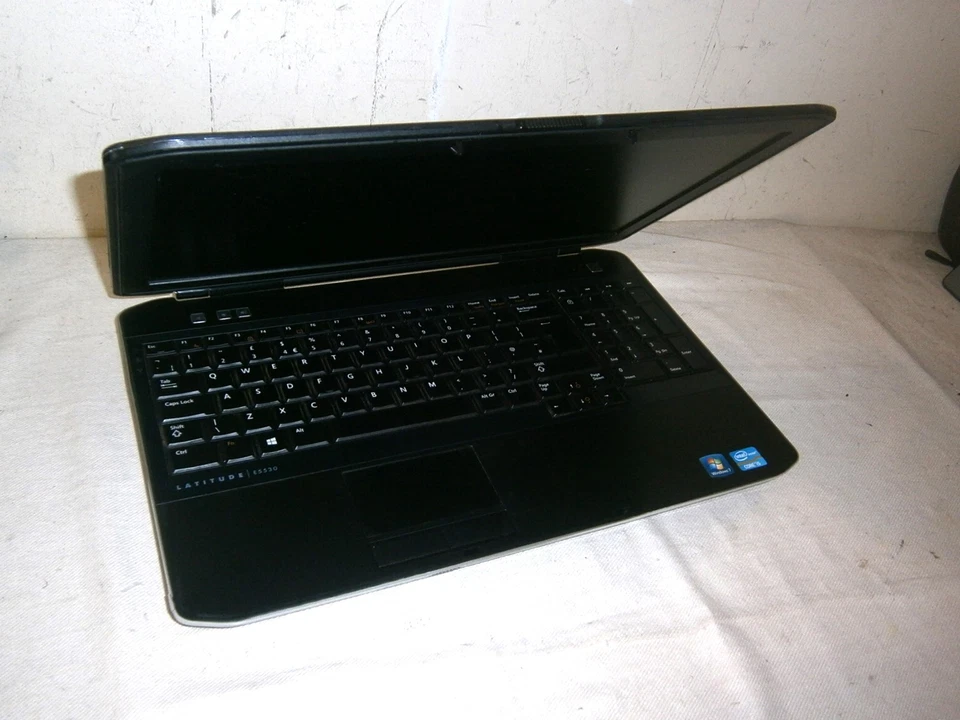 Dell Latitude E5530 · i5-3380M · 8GB · 1TB, photo 2 of 4