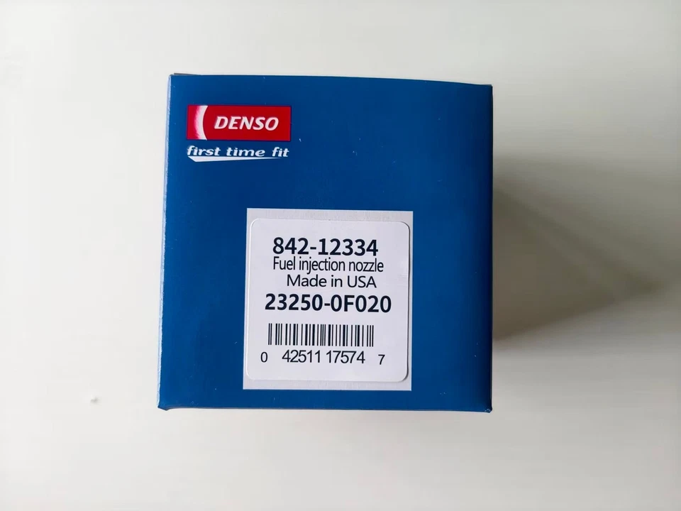 8x OEM DENSO FUEL INJECTORS 23250-50060 TUNDRA SEQUOIA 4RUNNER GX470 LX470 4.7L Foto 2 de 4