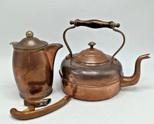 VINTAGE COPPER KETTLE & DAMAGED COPPER JUG (WOODEN HANDLE BROKEN OFF)