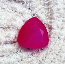 Loose Gemstone Natural Red Beryl Trillion Cut 10.70 Ct Certified With Free Gift