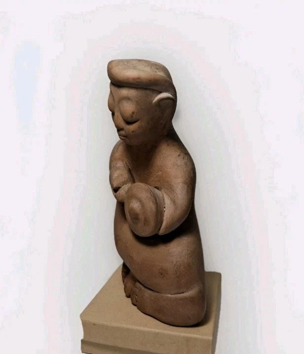 Antique Carved Teak Wood. Buddhist Nude Figure With  Singing Bowl Foto 4 de 4