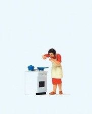 Tasting the Dinner Figure Preiser 28137