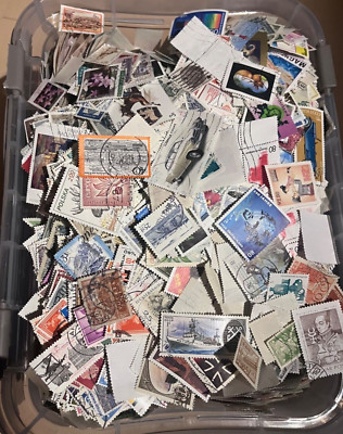 Briefmarken 5000 Stück Weltweit Konvolut Stamps papierfrei kg V01