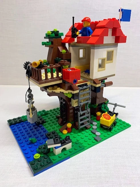 Lego creator sales treehouse 31010
