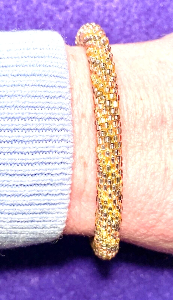 BRAZALETE/PULSERA CON CUENTAS DE VIDRIO TONOS DORADOS MARCA LUCKY EN MUY BUENA CONDICIÓN Foto 4 de 4