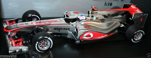 MINICHAMPS 1/18 - 530 101801 VODAFONE MCLAREN MERCEDES MP4-25 JENSEN BUTTON 2010 - Picture 2 of 3