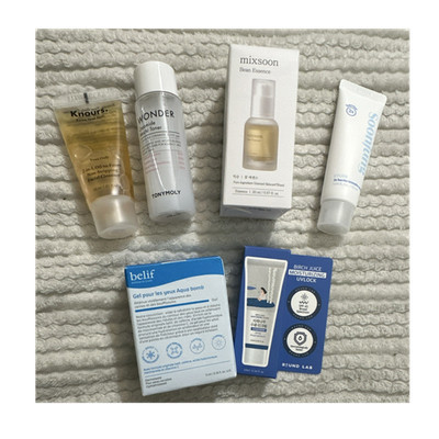 (6 Pcs Korean Skin Care TravelSet) Cleanser,Toner,Essence,Eye Gel,SPF45,cream