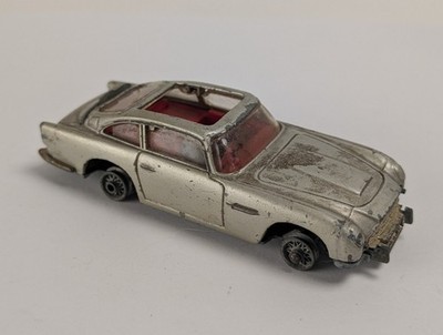 Corgi Toys James Bond 007 Aston Martin DB5 Silver Model Car
