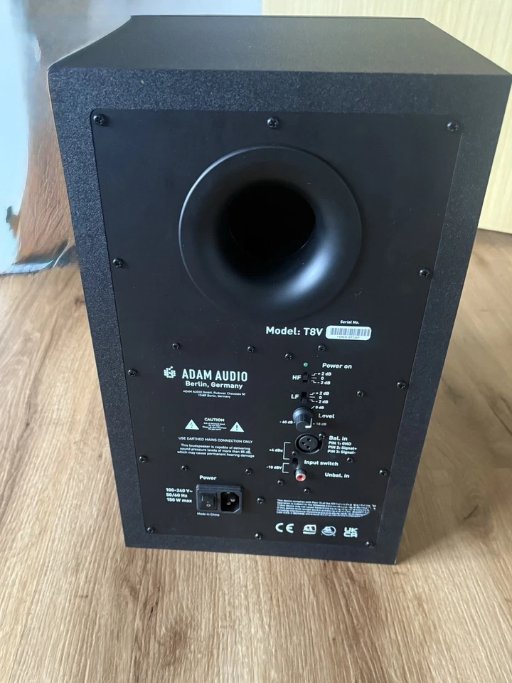 ADAM Audio T8V Studiomonitor - Neuwertig - Bild 2 von 4