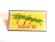 Vintage Hawaii 98 Enamel Lapel Pin Palm Trees Souvenir Made in USA