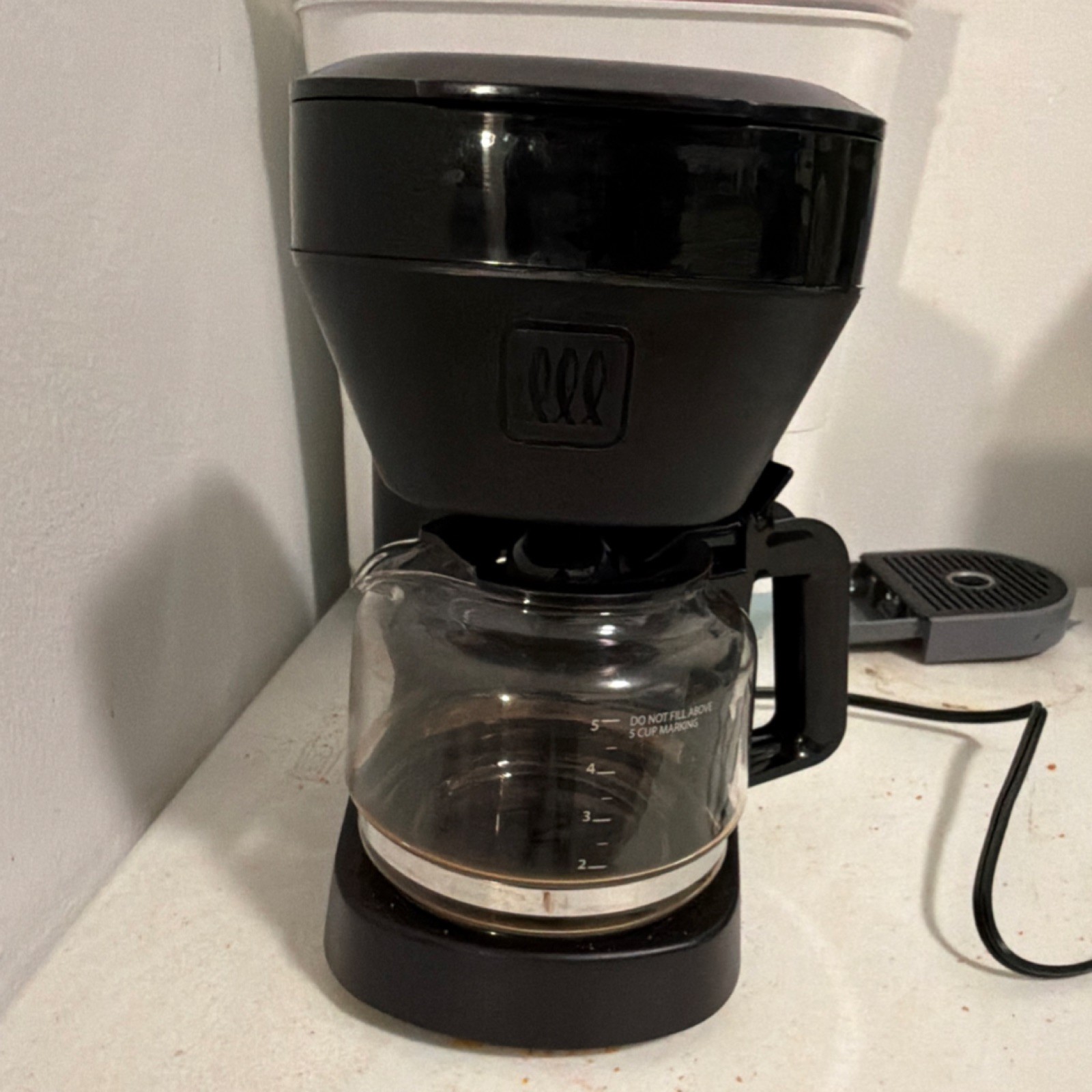 Black 5-Cup Filter Coffee Machine Glass Carafe Removable Filter Basket