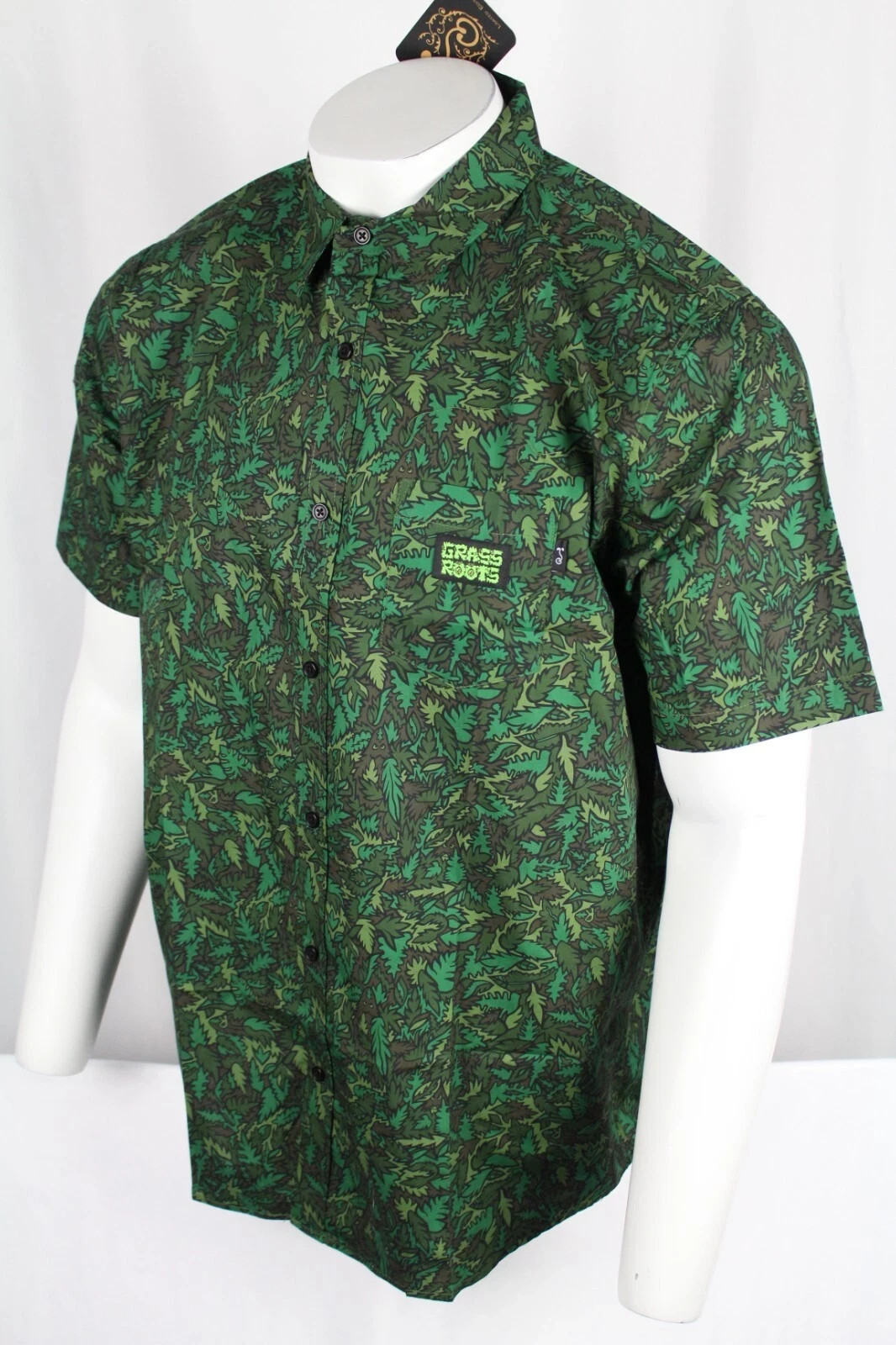 Men's Bigfoot One Leaf Camo Button Shirt S Small Green