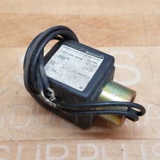 Honeywell 73419AN2NN00N0C111P3 Solenoid Valve, 120Vac/60Hz, 110Vac/50Hz, 10W