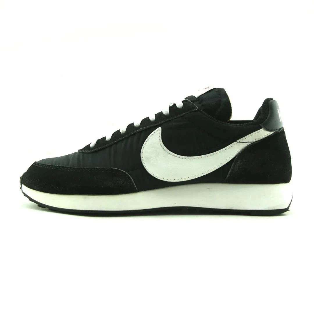 Nike Air Tailwind 79 sneakers in black and white EUR 41 / UK 7 / USA 8