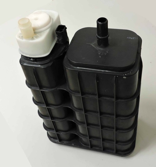 20082011 Jeep Wrangler JK OEM Vapor Vacuum Charcoal Canister Assembly 04891780 eBay