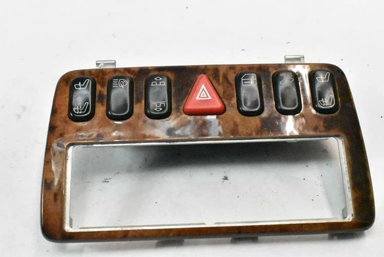 Panel de control del tablero de instrumentos de consola central 98-02 Mercedes W208 CLK320 CLK430 FABRICANTE DE EQUIPOS ORIGINALES Foto 3 de 4