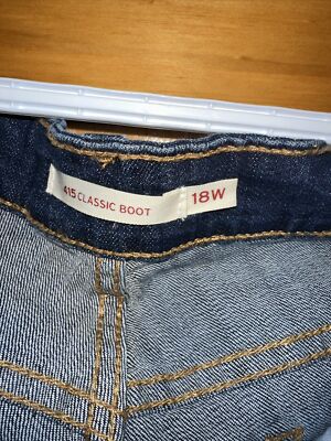Levi's Womens Blue Jeans 415 Classic Bootcut 18W Plus Stretch Dark