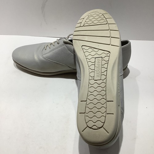 Easy Spirit Motion Womens Sz. 9B Low Top Leather Sneakers Pewter Lace Up Exc - Picture 5 of 6