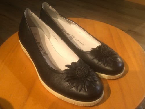 Flexus by Spring Step Women's Black Leather Flats Slip On Floral Detail Shoes 40 - Picture 4 of 7
