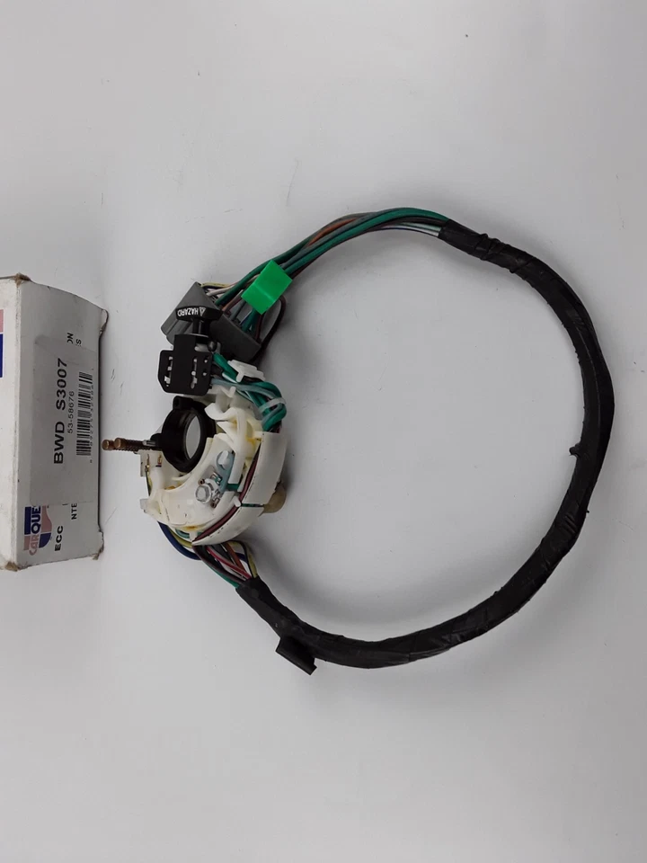 Interruptor de señal de giro para Ford F-150, F-250, F-350, F-Super Duty, Bronco 1985-1991 Foto 3 de 4