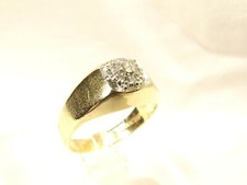 Nice Men  s 7 Diamond Cluster 14 K Yellow Gold Sz 8 Textured Side JTC Ring