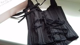 AGENT PROVOCATEUR AMANDA BLACK HALTER CORSET MEDIUM A/B BNWT