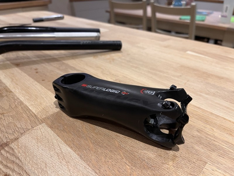 RITCHEY SUPERLOGIC C-260 Carbon Stem 110mm , +/- 6 degrees