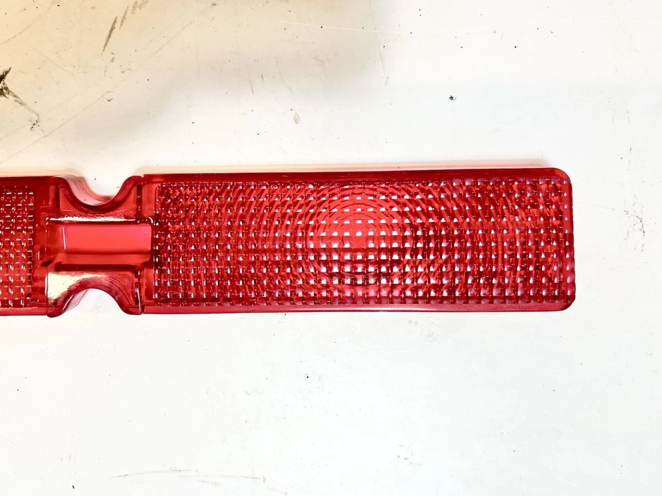 Luz trasera Len NOS GM Guide 1967 Pontiac Catalina 2+2 Executive 421 Foto 4 de 4