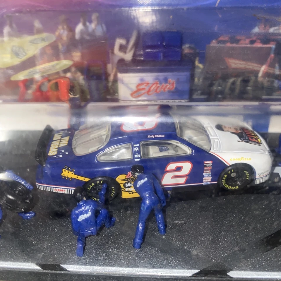 Winners Circle Nascar Pit Row Series Rusty Wallace #2 Elvis Car 1:64 Diecast Foto 2 de 4