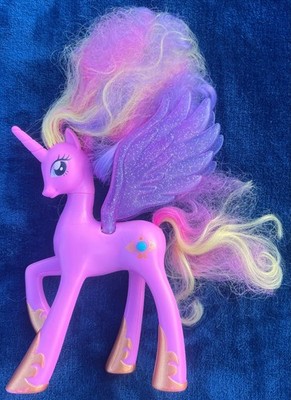 2011 Princess Cadence My Little Pony Brushable Toy Wedding NEEDS NEW BATTERIES